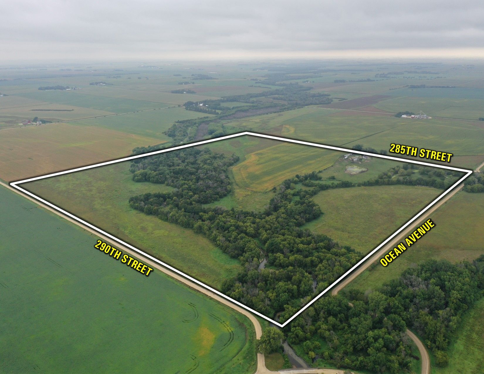 Listing Photo: Drone Outline SE